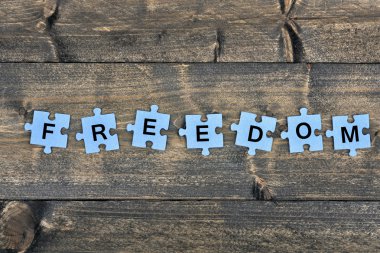 Word ile özgürlük bulmaca