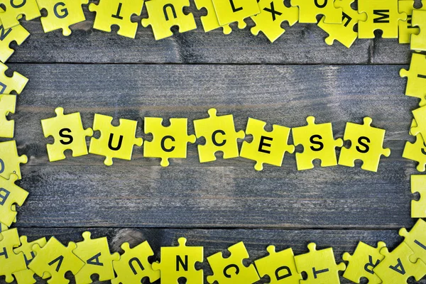 Puzzle con palabra Éxito —  Fotos de Stock