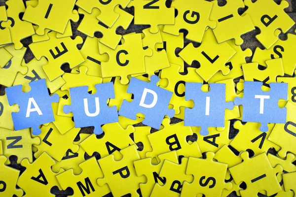 Puzzle z word audytu — Zdjęcie stockowe