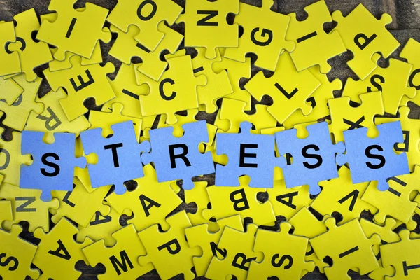 Puzzle ze słowem stres — Zdjęcie stockowe