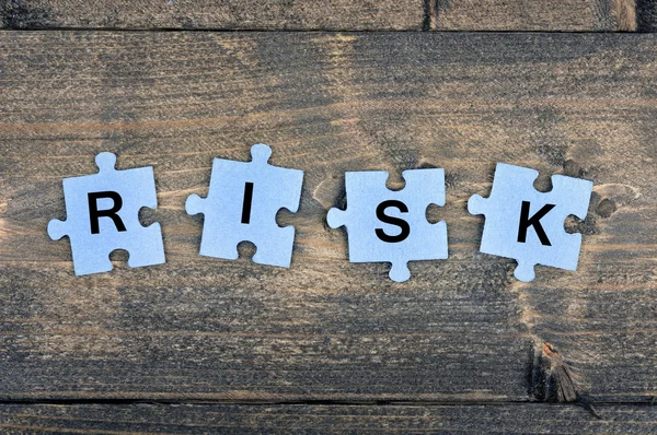 Puzzle with word Risk — Stock Photo, Image