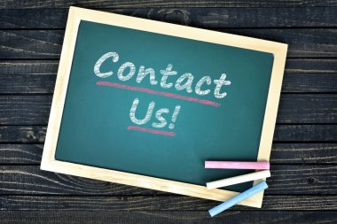 Okul yönetimi üzerinde metin iletişim