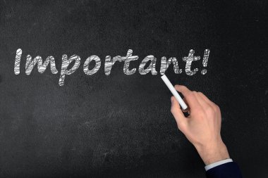 Kara tahta üzerinde önemli metin