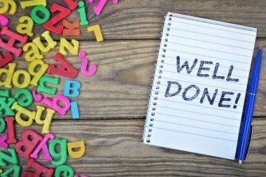 Aferin metin not defteri ve manyetik harfler