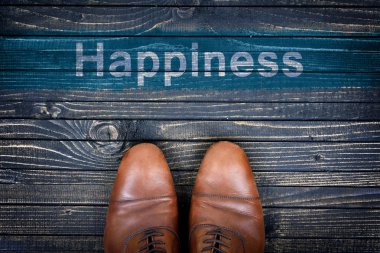 Mutluluk mesajı ve iş ayakkabıları