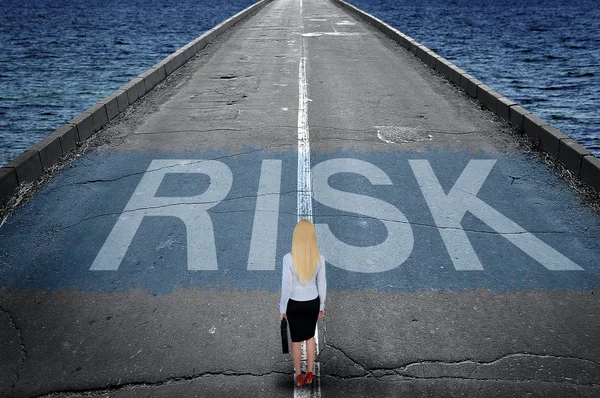 Risk message on road — Stock Photo, Image