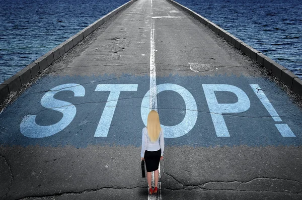 Stopp-meddelandet på väg — Stockfoto
