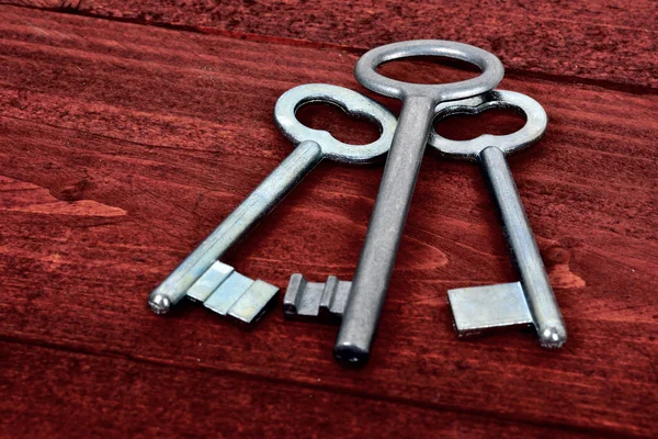 Old key set on table — Stock Photo, Image