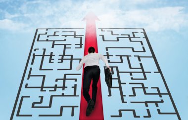 Gökyüzü yol ve iş adam çalıştırmak