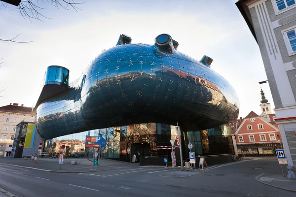 Vista de rua do Museu de Arte, Graz — Fotografia de Stock