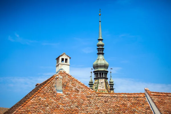 Clock Tower typical roof and chemnee from Sighisoara fortress, T — Stock Photo, Image