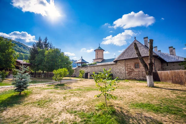 Oude orthodoxe klooster van polovragi — Stockfoto