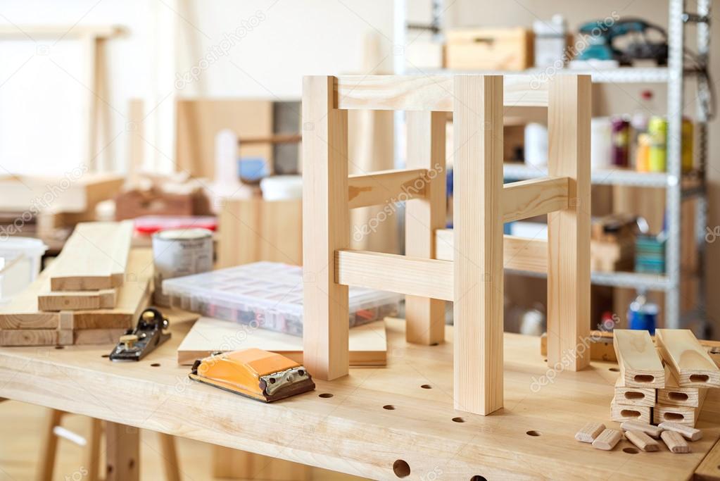 가구 공예 만들기 — 스톡 사진 © tuja66 115472416