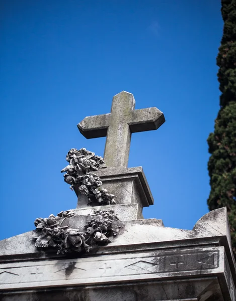 Croce di pietra Cimitero di Recoleta — Foto Stock