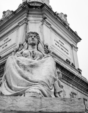 Rossio Meydanı heykel Lizbon