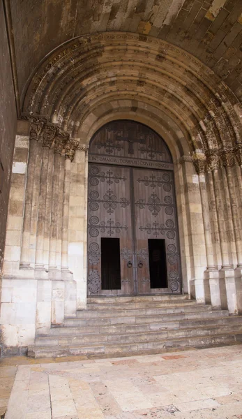Lisabonská katedrála vchod — Stock fotografie