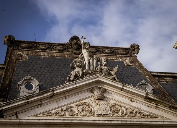 Estatua del techo lisboa — Foto de Stock