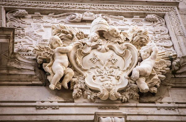 Cherubino statua lisbon — Foto Stock