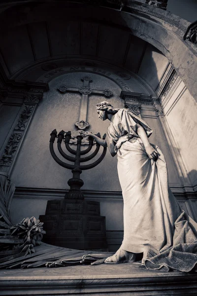 Cimetière menorah recoleta — Photo