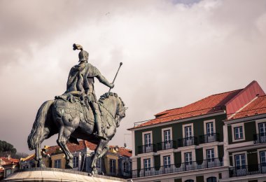 binici ve at heykeli 