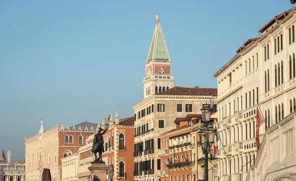 San marco bell tower — Stock Photo, Image