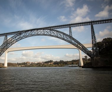 çelik köprü porto