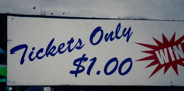 Biljetter underteckna en dollar — Stockfoto
