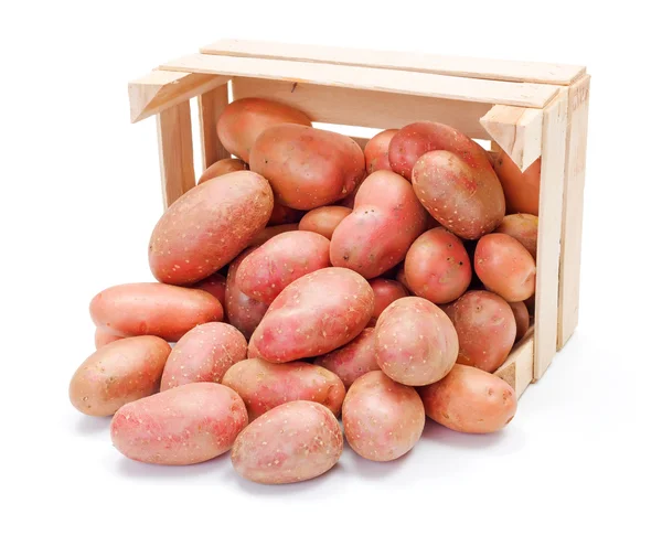 木箱の赤いジャガイモ — ストック写真