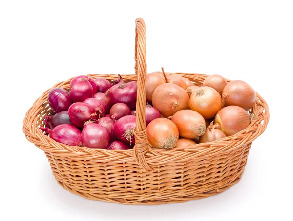 Full basket with onions crop — Stock Photo, Image