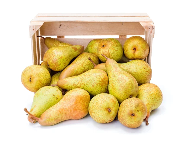 Spilled pears from wooden crate — Stock Photo, Image