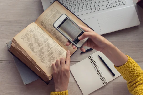 Aufnahme der Buchseite — Stockfoto