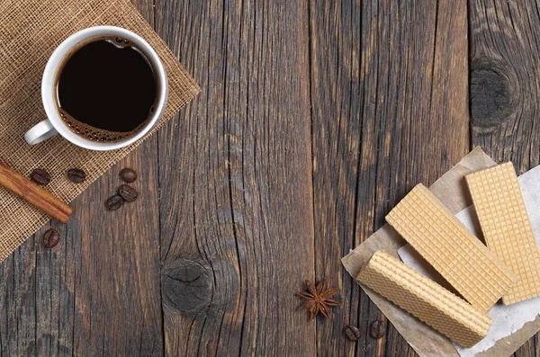 Kawa i gofry — Zdjęcie stockowe
