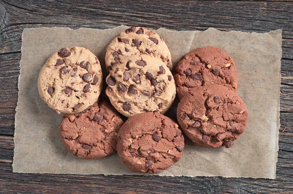 Biscotti con cioccolato e noci — Foto Stock