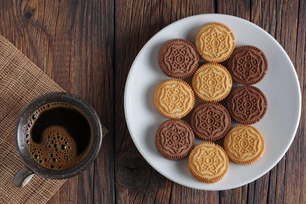 Tasse Café Biscuits Crème Sur Table Bois Vue Sur Dessus — Photo