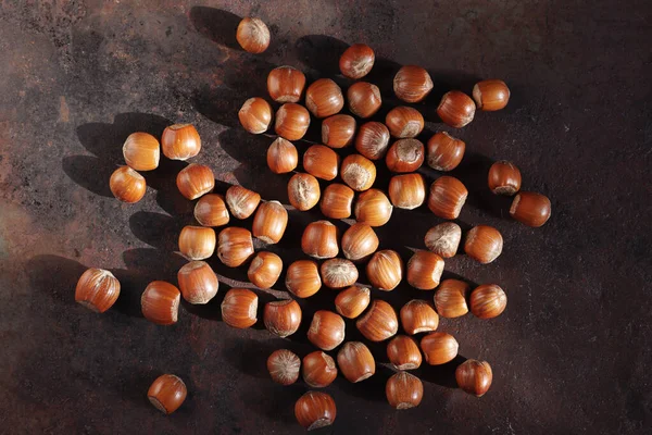 Whole Hazelnuts Rusty Metal Background Top View — Stock Photo, Image