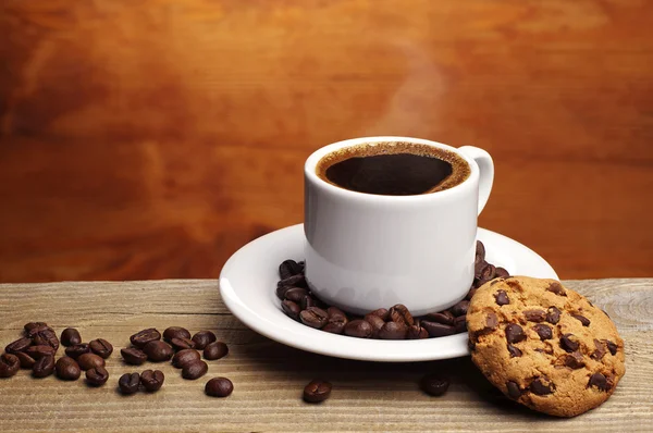 커피와 달콤 한 쿠키 — 스톡 사진