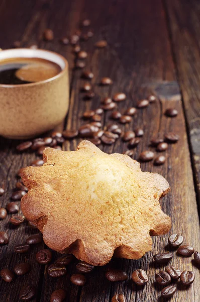 Cupcake and coffee — Stock Photo, Image