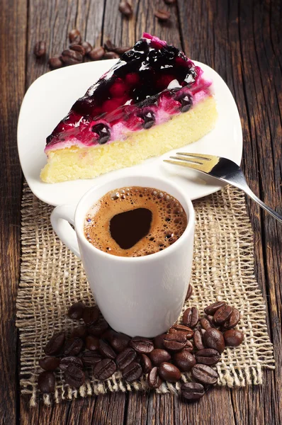Café y pastel dulce — Foto de Stock