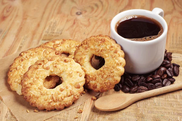 Koffie met cookies — Stockfoto