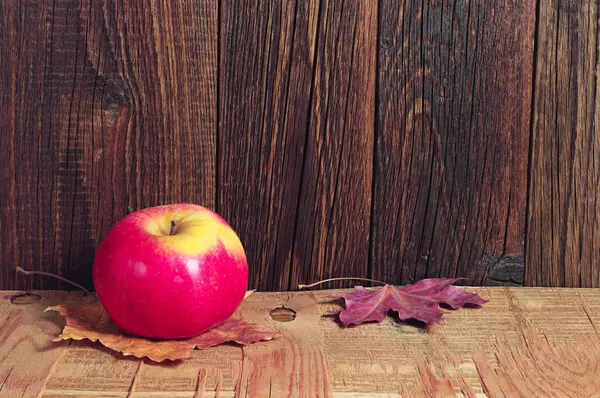 หนึ่งแอปเปิ้ล — ภาพถ่ายสต็อก
