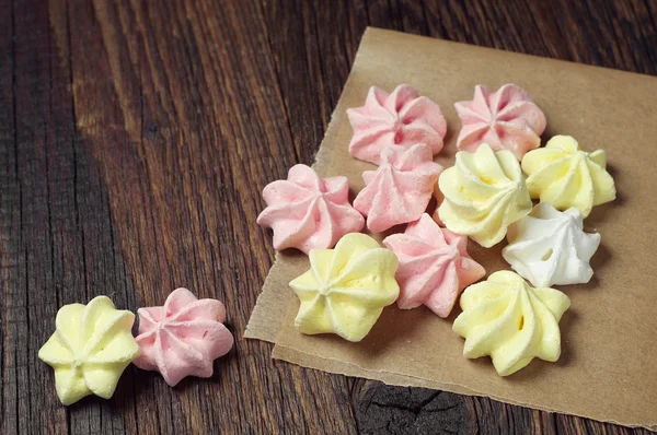 Galletas coloridas de merengue — Foto de Stock