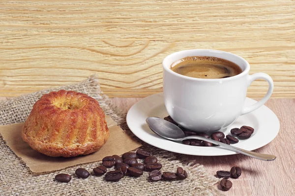 Coffee and muffin — Stock Photo, Image