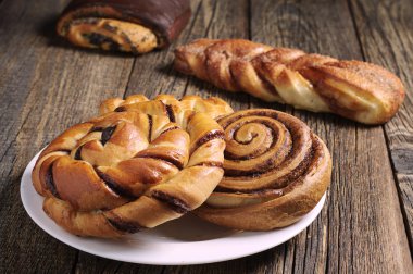 Çeşitli taze çörek