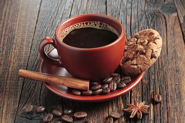 Coffee and chocolate cookies — Stock Photo, Image