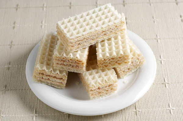 Tatlı masaya gofret