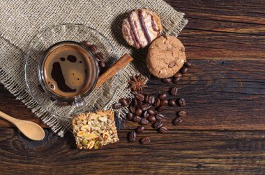 Farklı kurabiye ve kahve