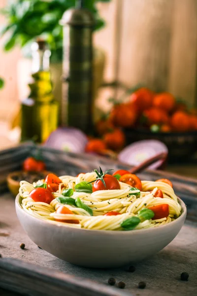 Pasta con aceite de oliva — Foto de Stock