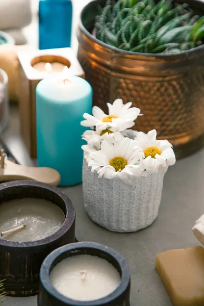 Spa Sağlık Papatya Çiçekleriyle Doğal Sabunlar Spa Tedavisi — Stok fotoğraf