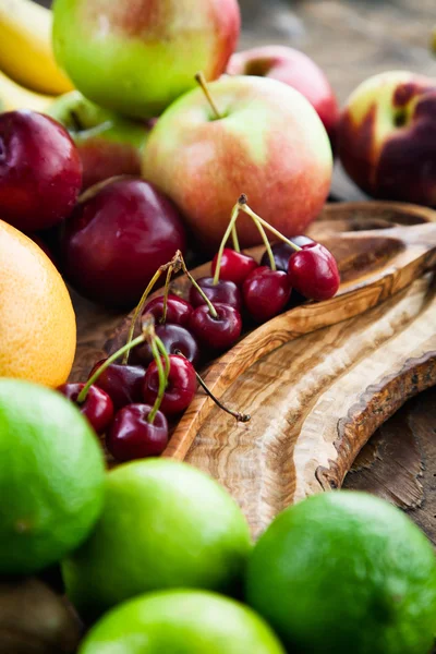 Variedade de frutos — Fotografia de Stock