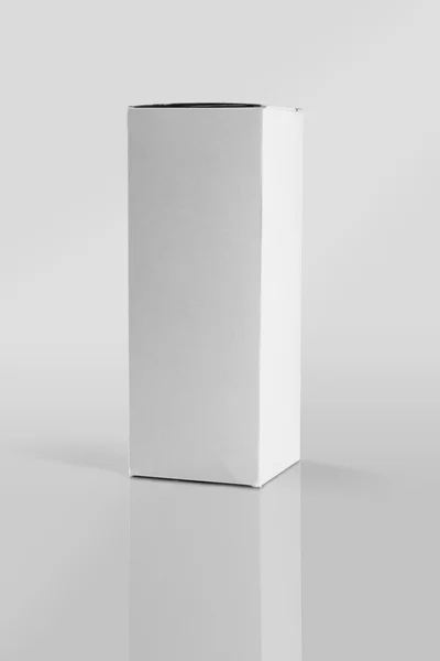 Biały deska opakowaniu zawierającym makiet — Zdjęcie stockowe